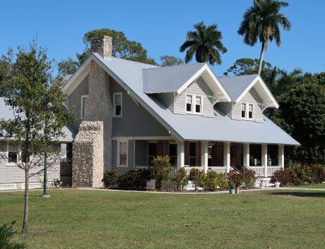 Tudor-Cottage home inspiration photo 6